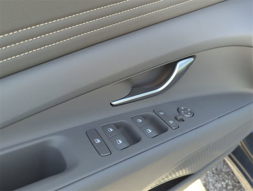 Thumbnail: 2026 Hyundai Elantra - 17