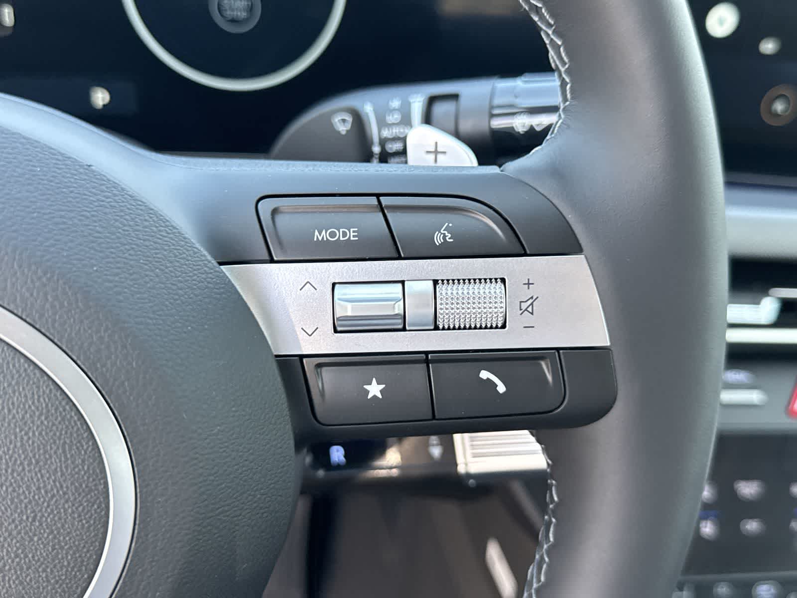 2025 Hyundai Sonata Limited 23