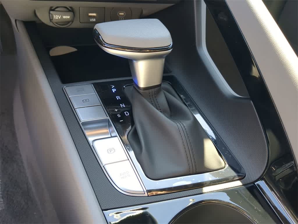 Thumbnail: 2026 Hyundai Elantra - 30