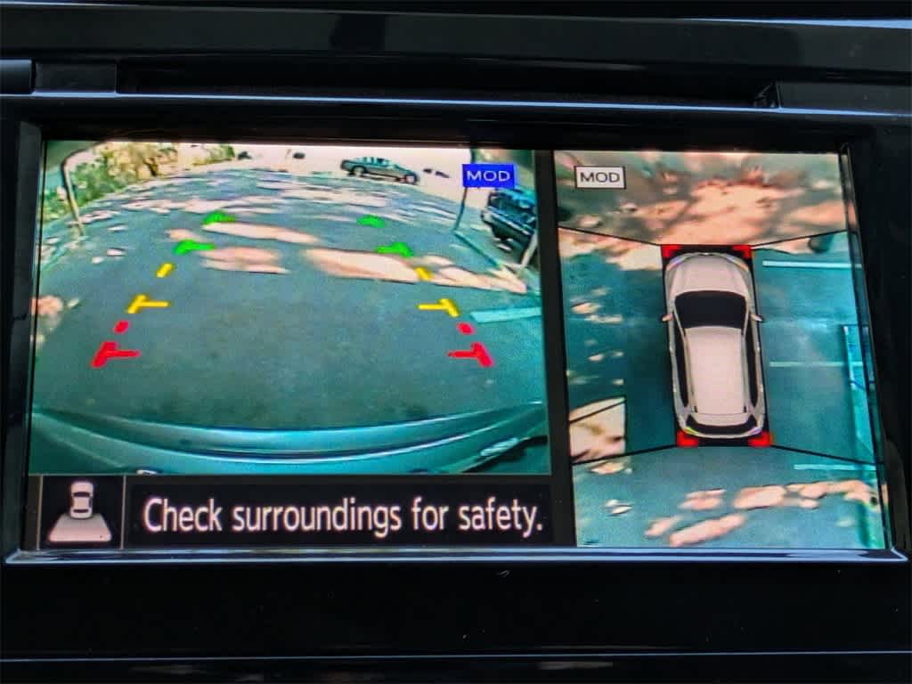 Thumbnail: 2018 Nissan Rogue - 25