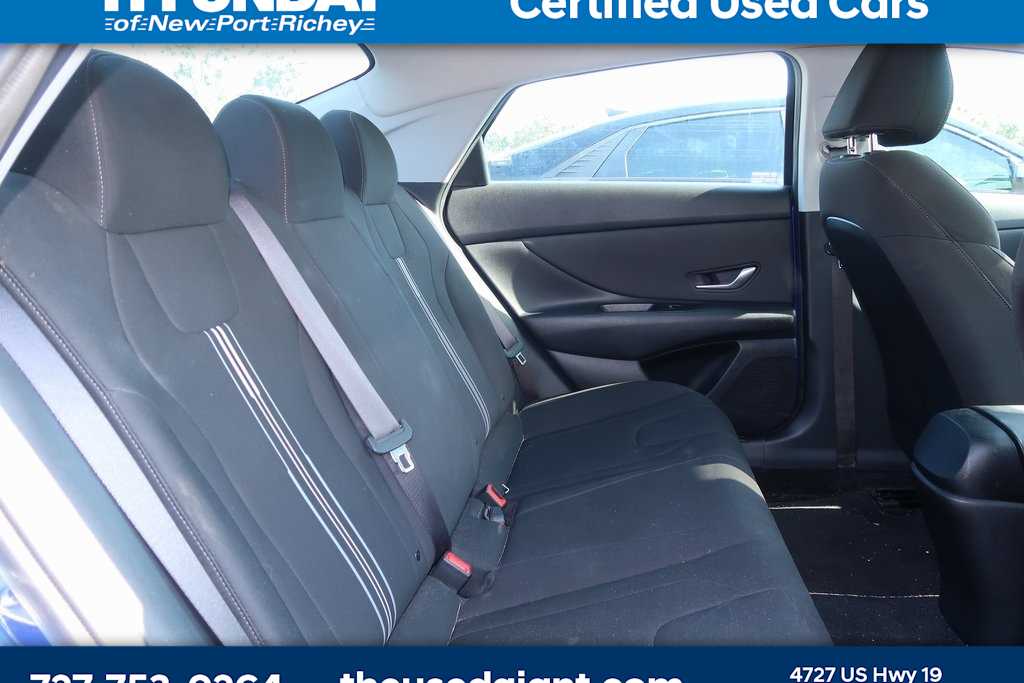Thumbnail: 2023 Hyundai Elantra - 8