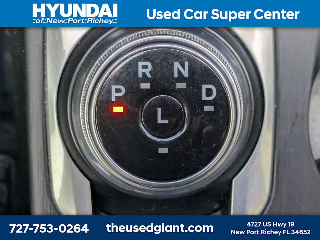 Thumbnail: 2021 Ford Escape - 25