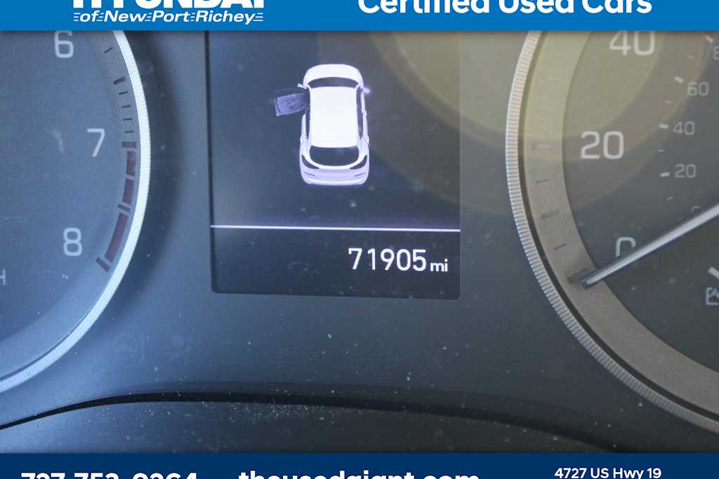 Thumbnail: 2020 Hyundai Tucson - 12