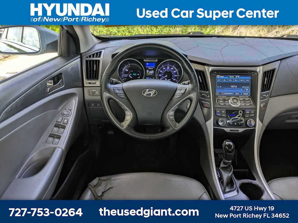 Thumbnail: 2014 Hyundai Sonata - 18