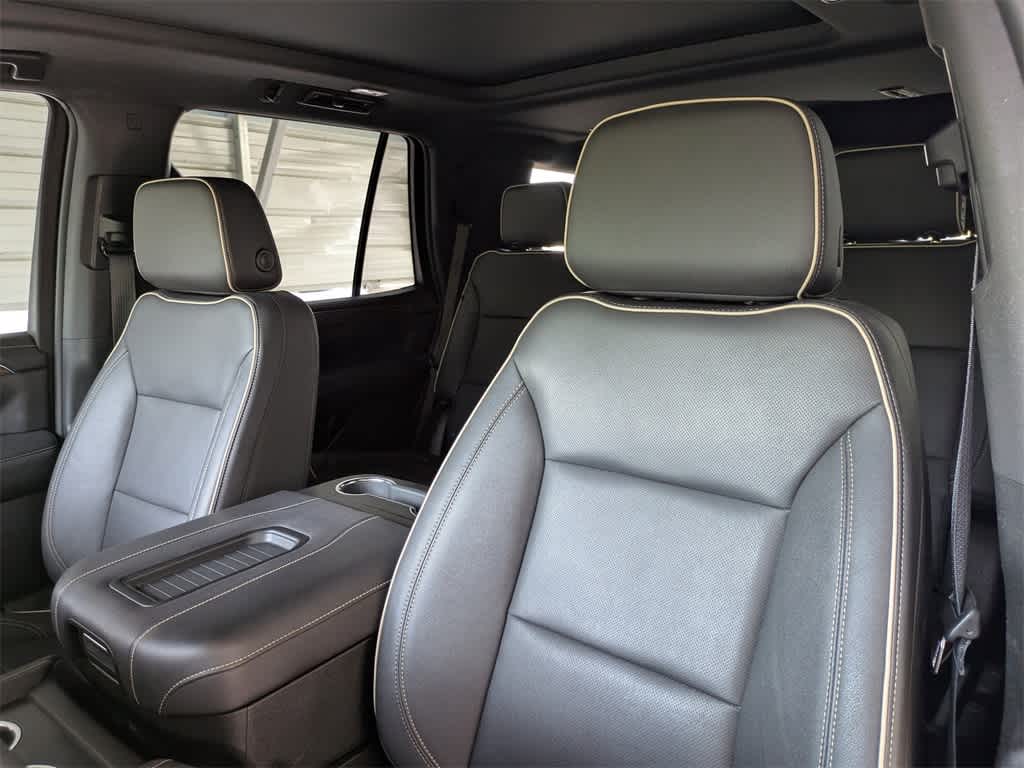 Thumbnail: 2023 Chevrolet Tahoe - 7