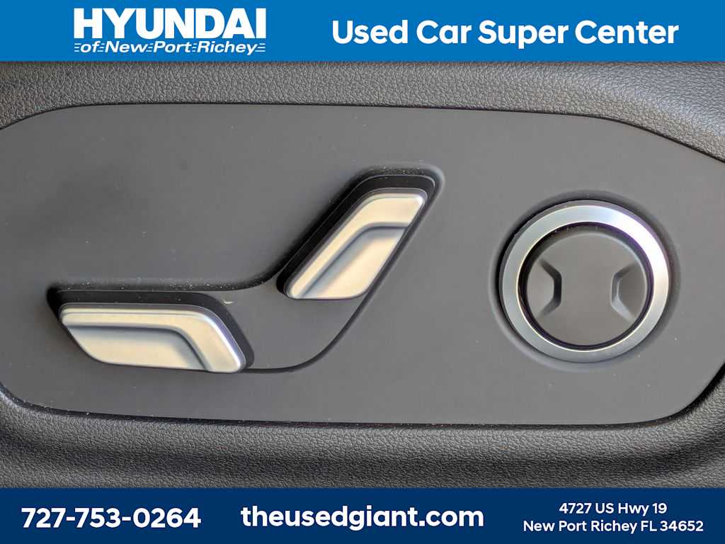 Thumbnail: 2025 Hyundai Santa Fe - 26