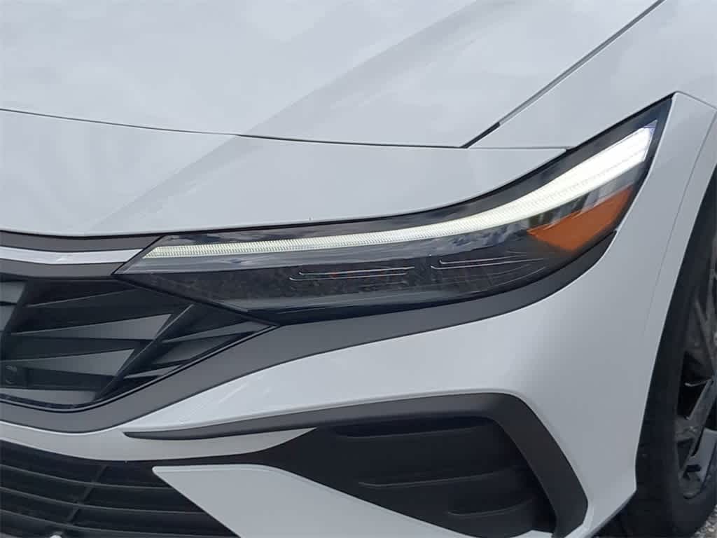 Thumbnail: 2026 Hyundai Elantra - 10