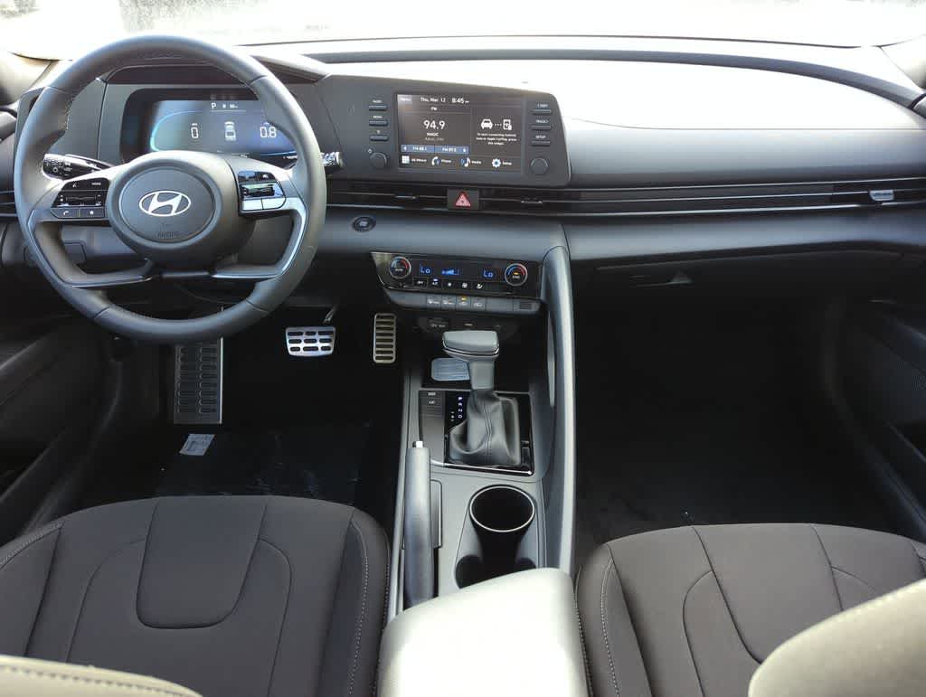 Thumbnail: 2026 Hyundai Elantra - 18