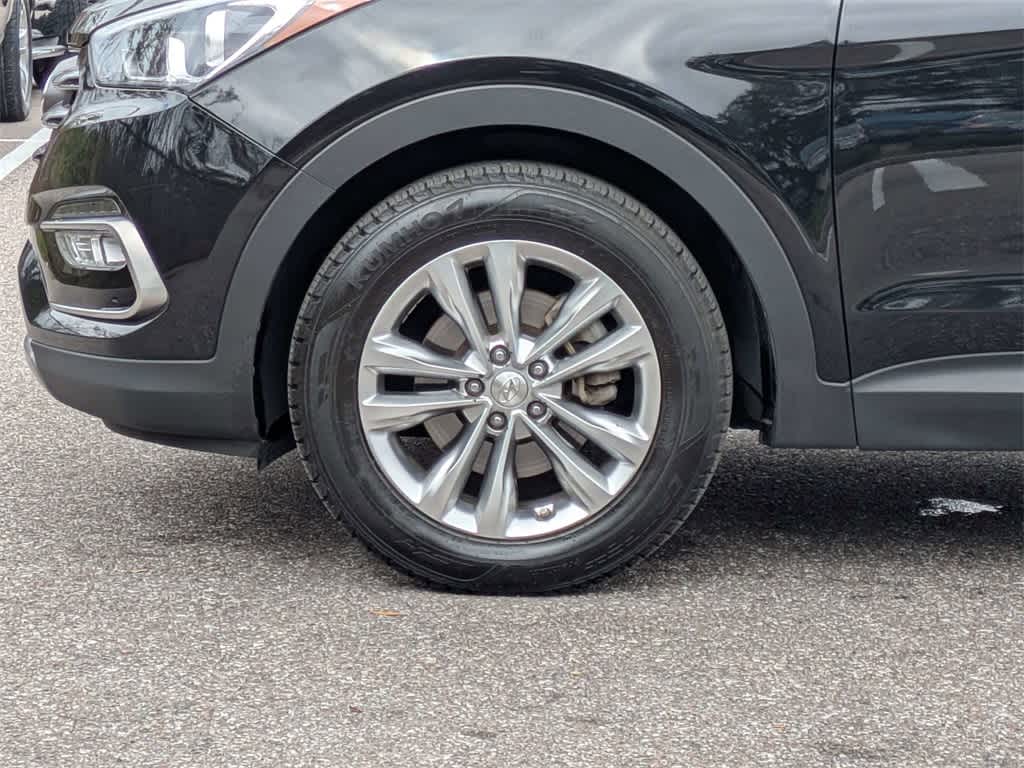 Thumbnail: 2017 Hyundai Santa Fe - 10