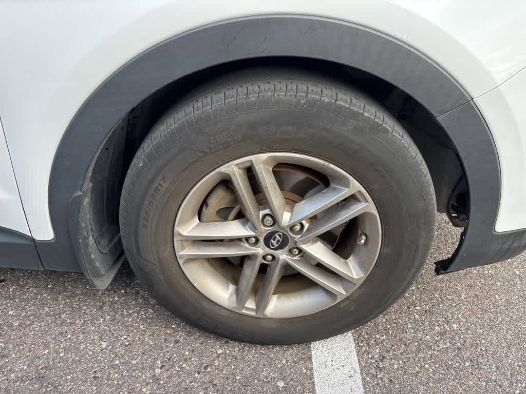 Thumbnail: 2018 Hyundai Santa Fe - 5