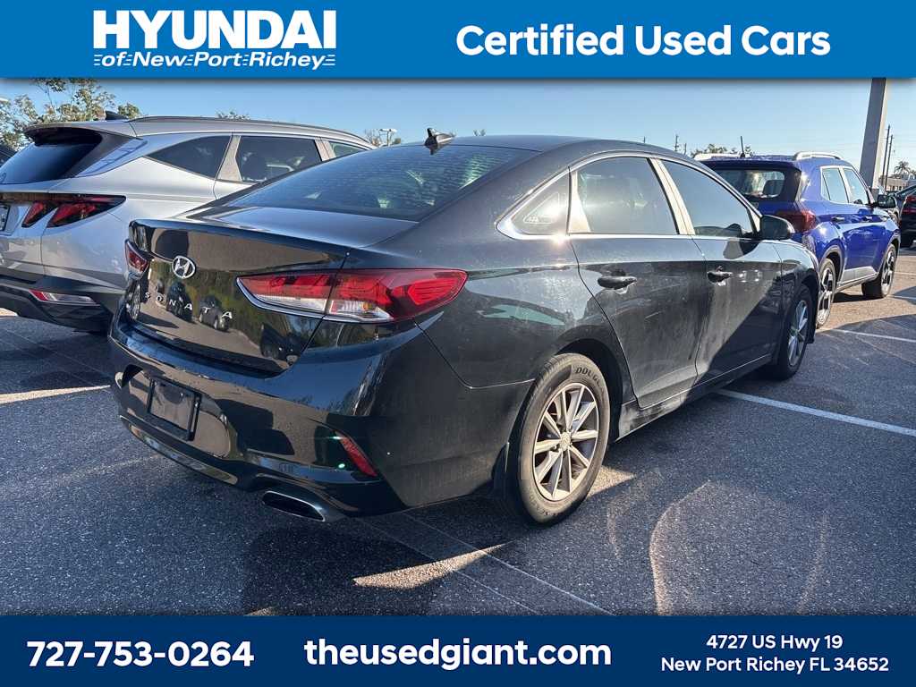 Thumbnail: 2019 Hyundai Sonata - 3