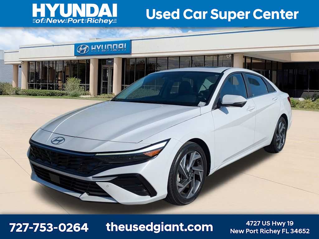 Thumbnail: 2024 Hyundai Elantra - 1