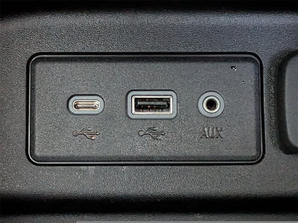 Thumbnail: 2020 Chevrolet Equinox - 23