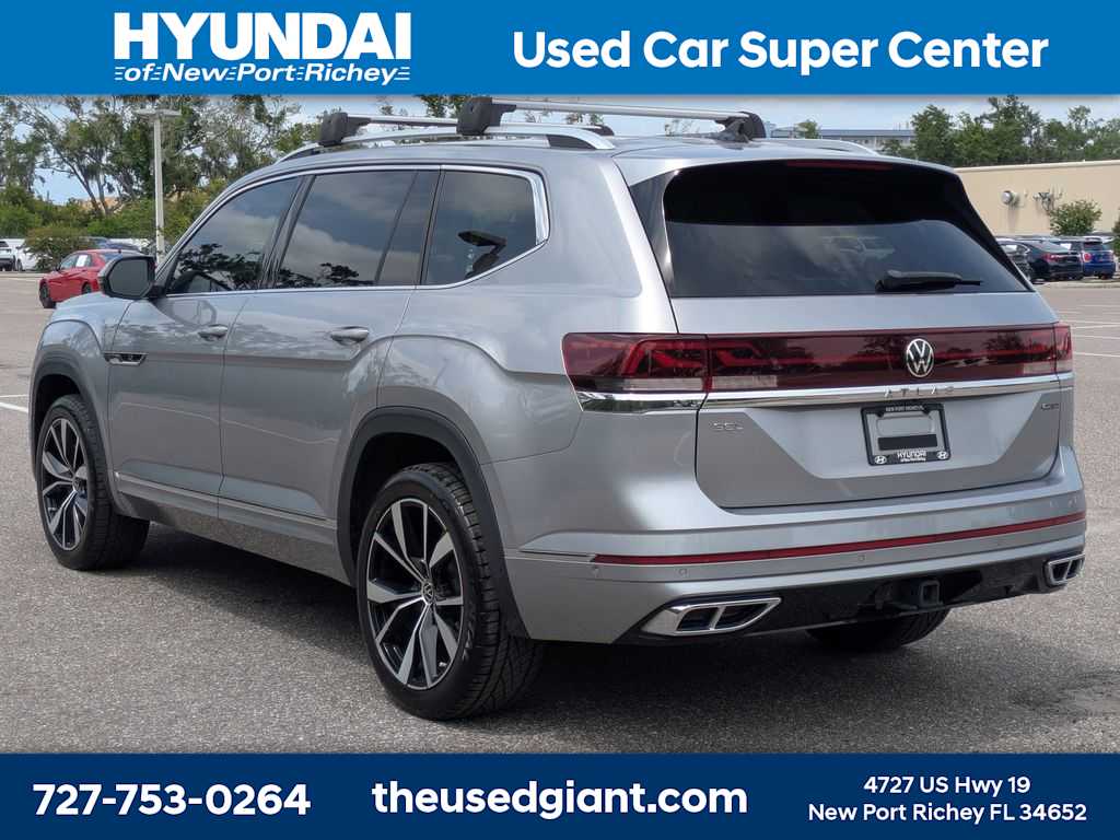 Thumbnail: 2024 Volkswagen Atlas - 3