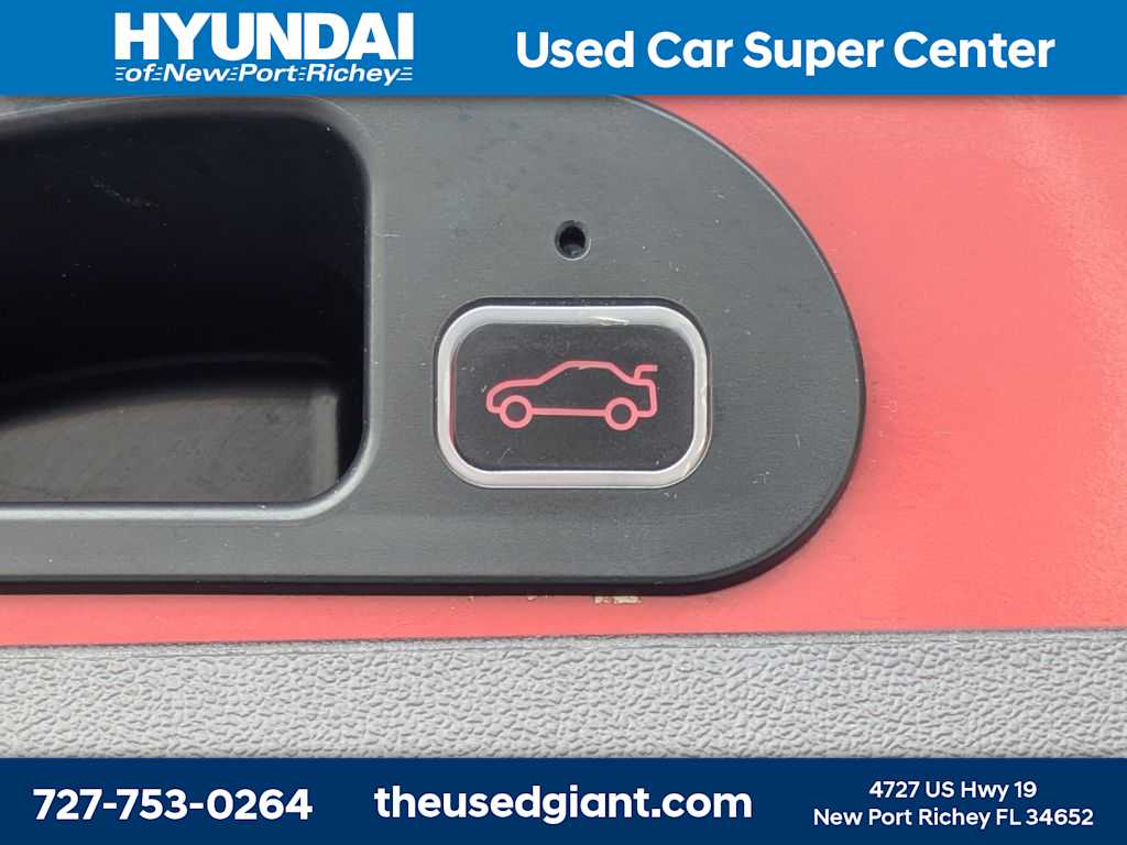 Thumbnail: 2015 Hyundai Tucson - 13