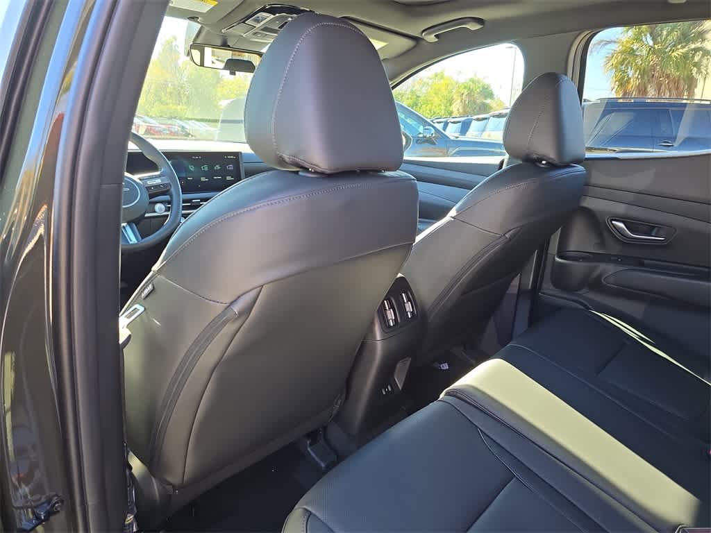 Thumbnail: 2026 Hyundai Santa Cruz - 18