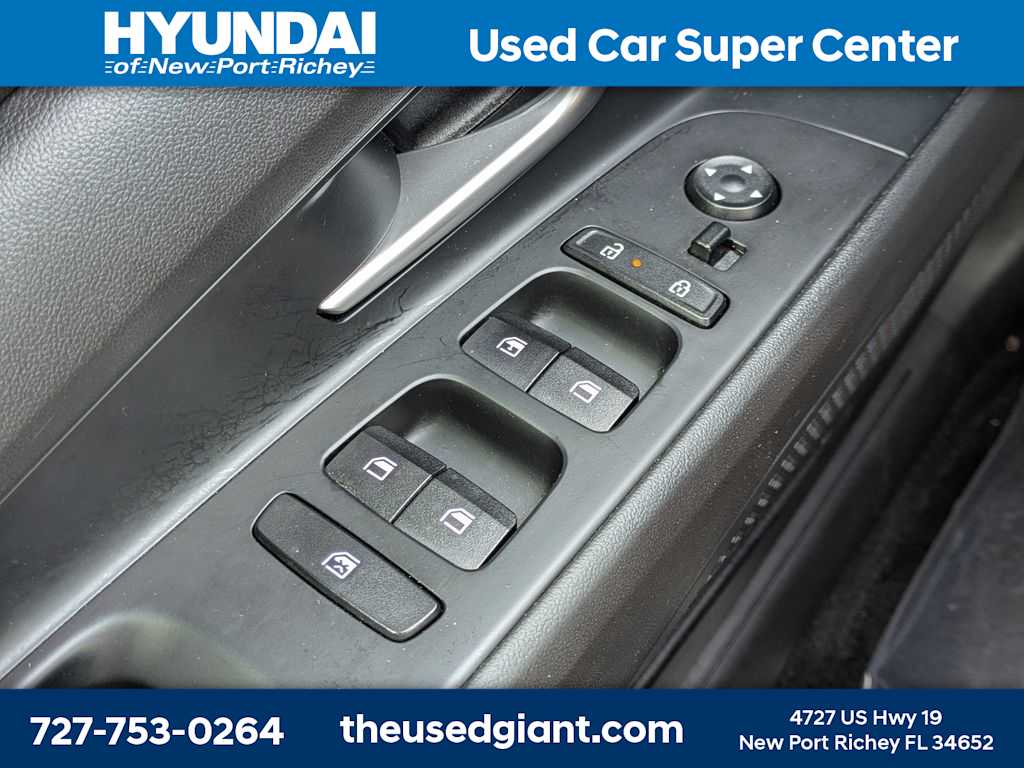 Thumbnail: 2024 Hyundai Elantra - 24