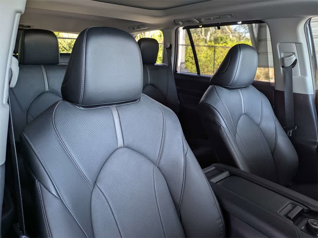 Thumbnail: 2024 Toyota Grand Highlander - 6