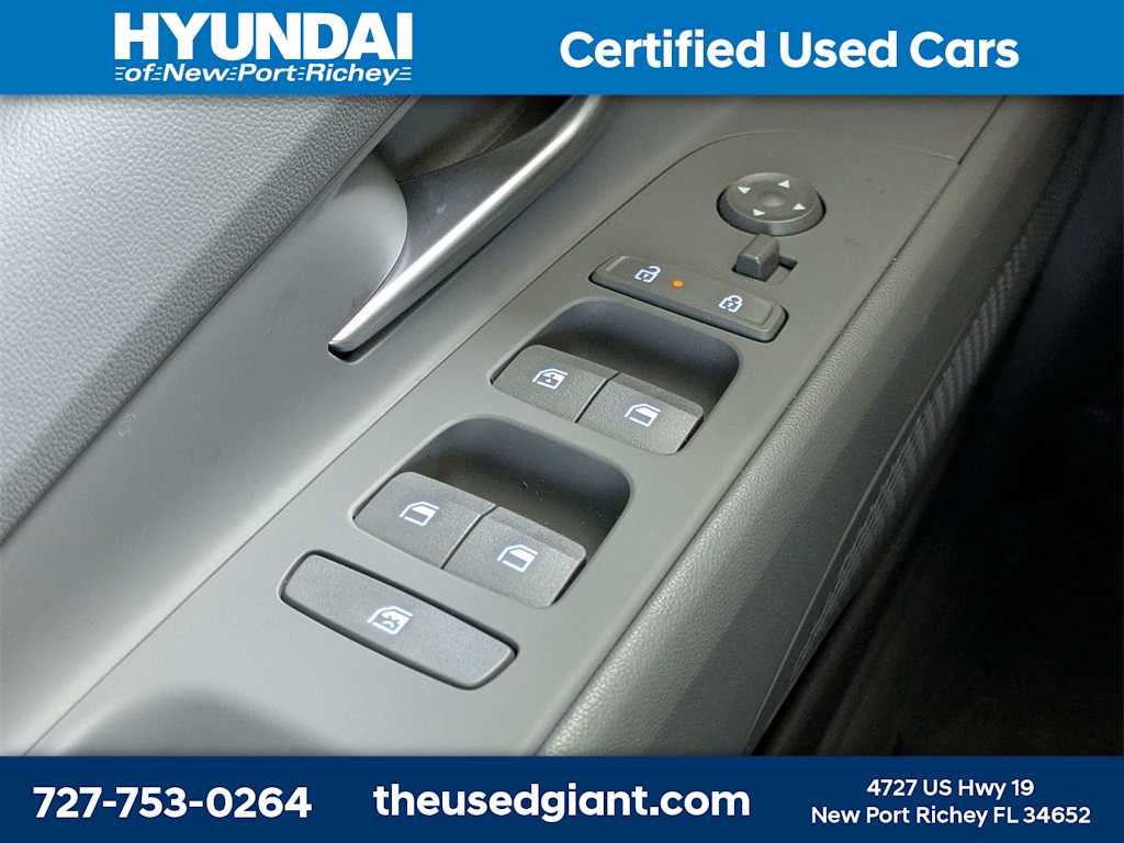 Thumbnail: 2024 Hyundai Elantra - 20