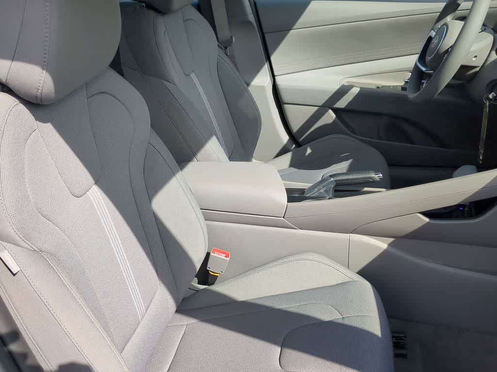 Thumbnail: 2026 Hyundai Elantra - 21