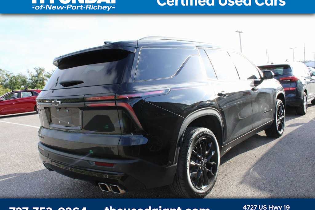 Thumbnail: 2024 Chevrolet Traverse - 3