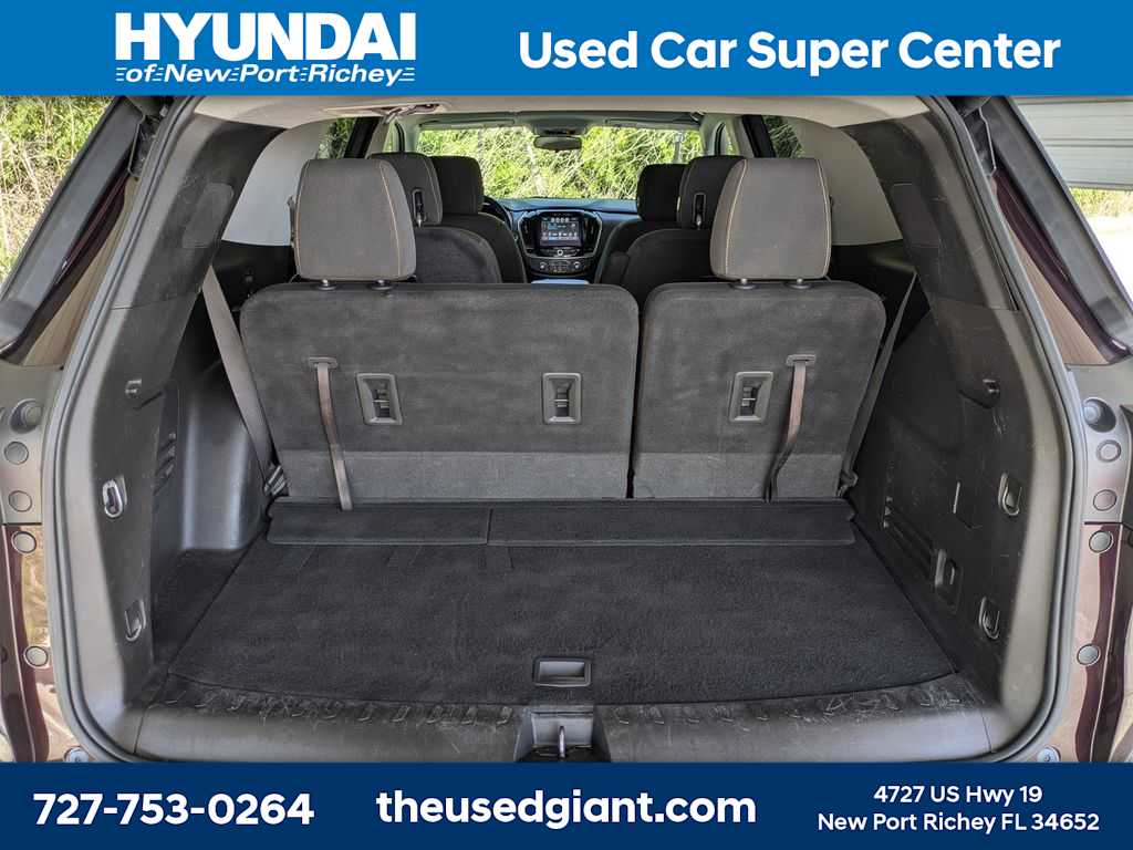 Thumbnail: 2018 Chevrolet Traverse - 12