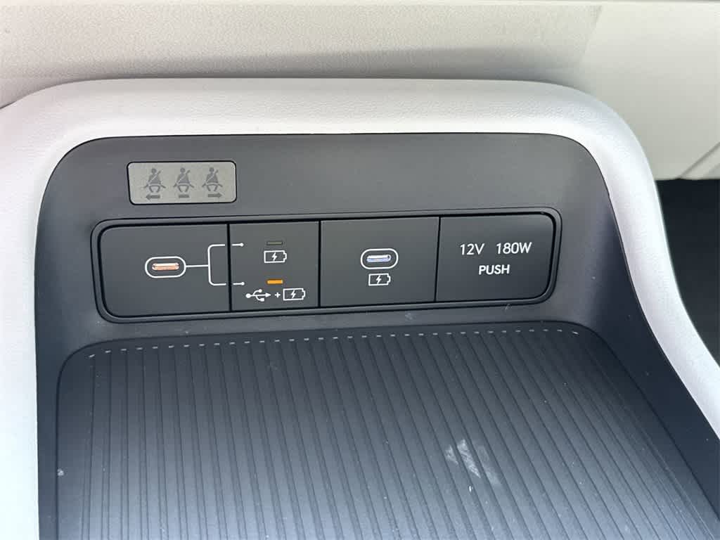 2025 Hyundai Kona SEL 28