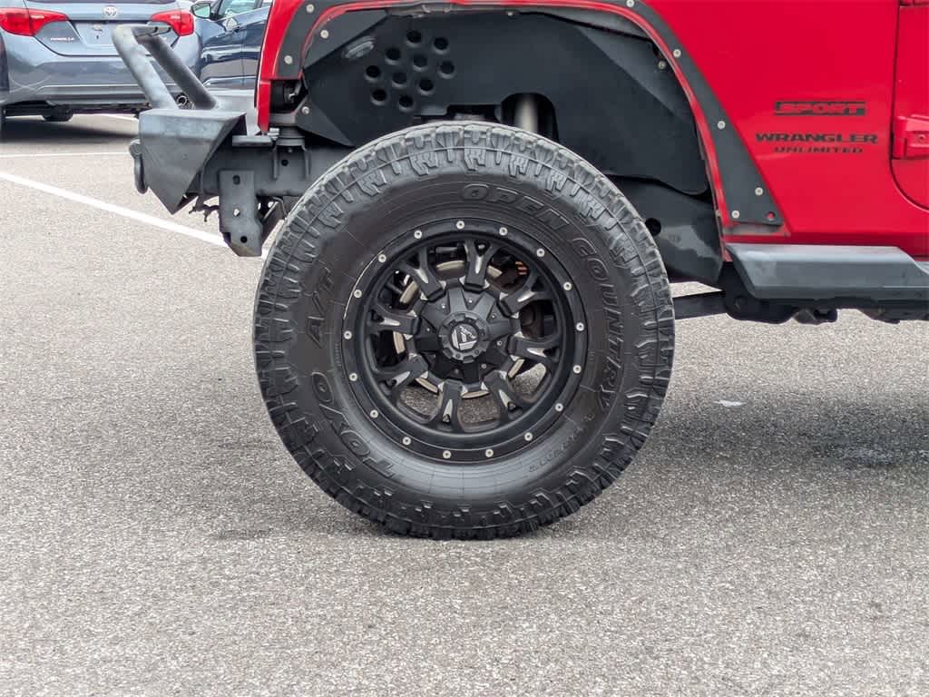 Thumbnail: 2015 Jeep Wrangler - 10