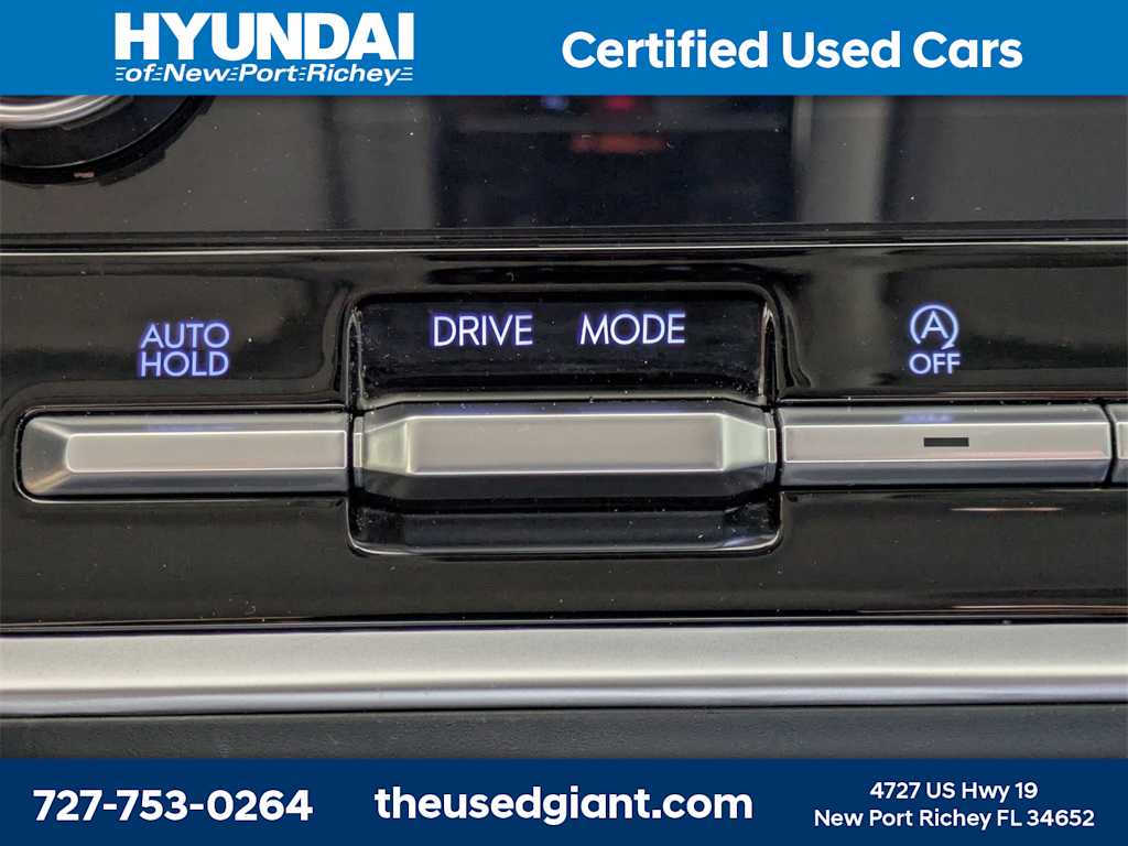 Thumbnail: 2025 Hyundai Santa Fe - 31