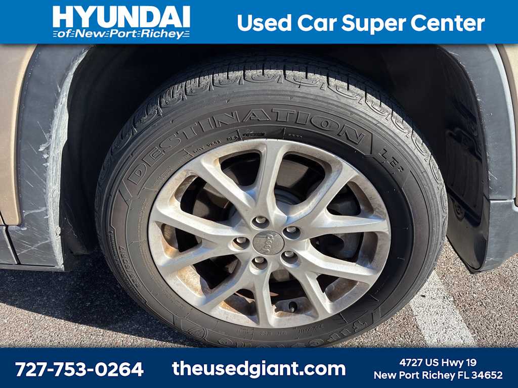 Thumbnail: 2014 Jeep Cherokee - 6