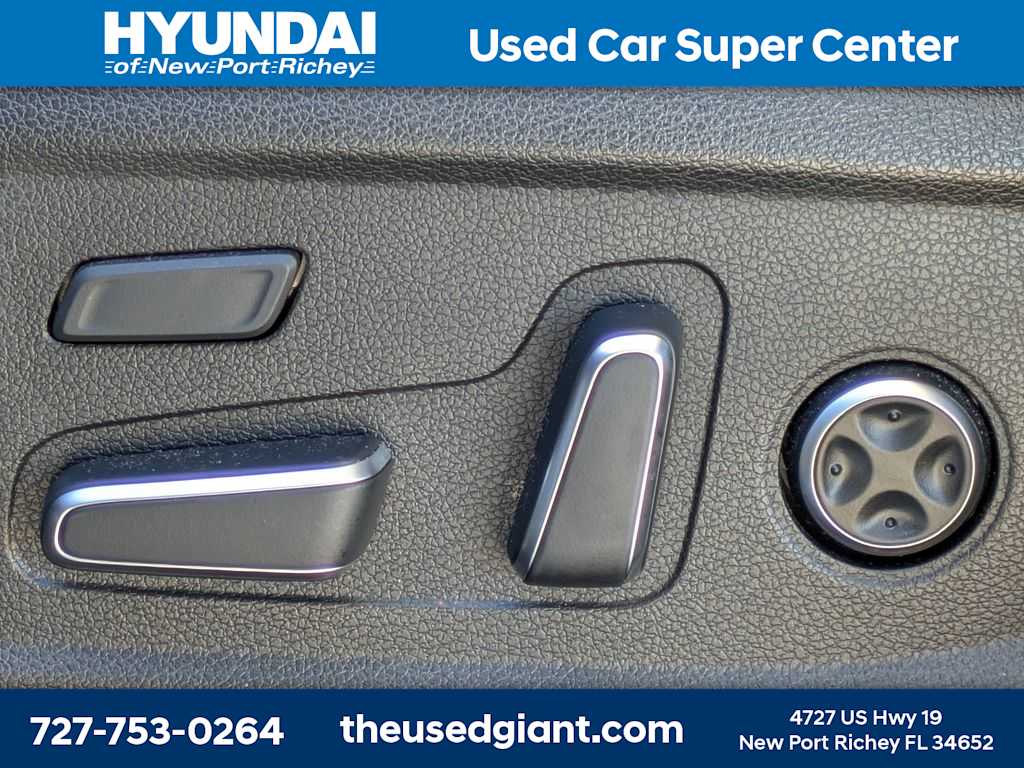 Thumbnail: 2024 Hyundai Palisade - 27