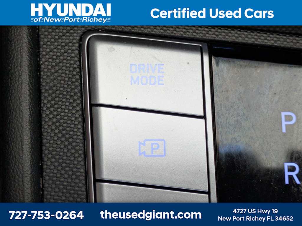 Thumbnail: 2024 Hyundai Elantra - 25