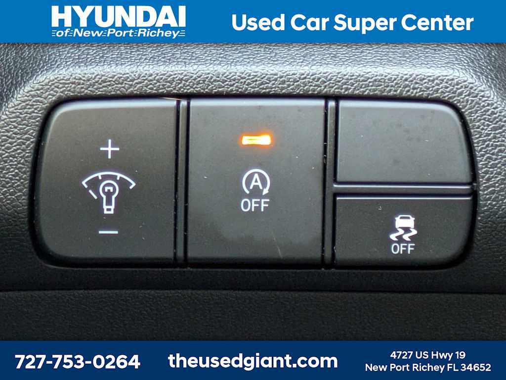 Thumbnail: 2025 Hyundai Elantra - 23