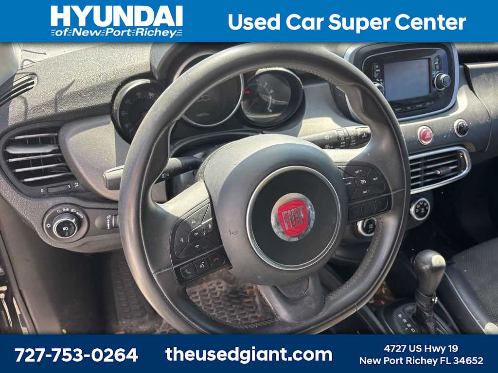 Thumbnail: 2016 Fiat 500X - 10