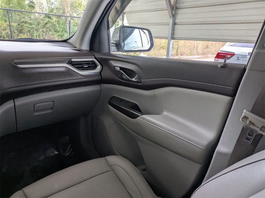 Thumbnail: 2020 GMC Acadia - 23