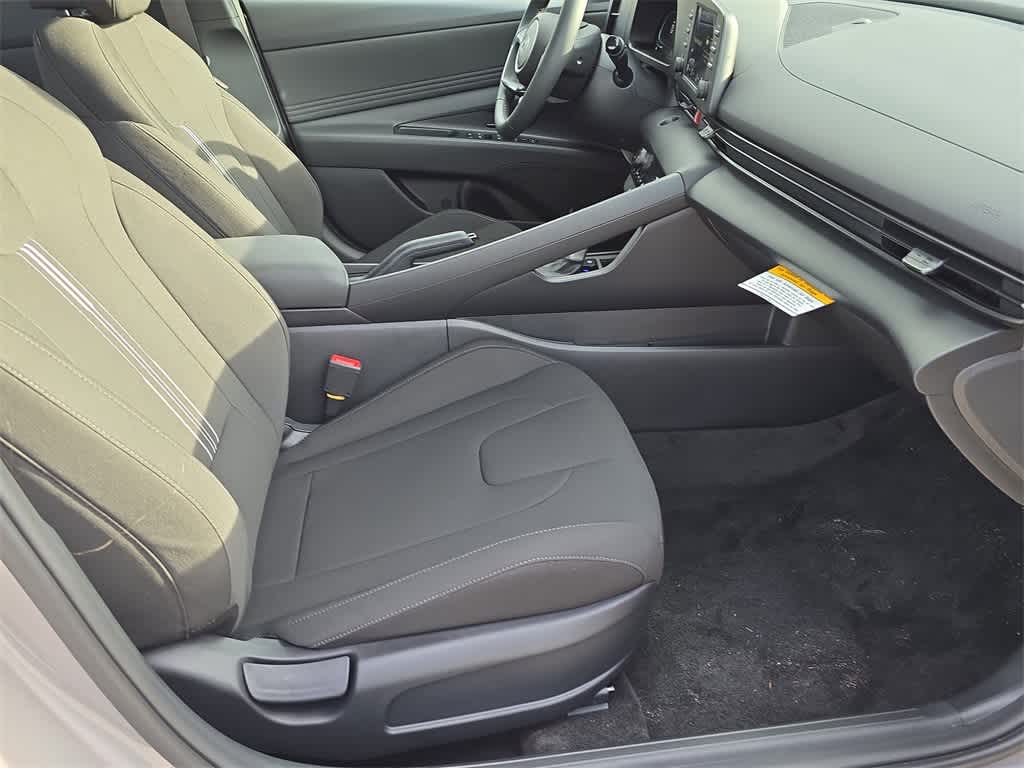 Thumbnail: 2026 Hyundai Elantra - 22