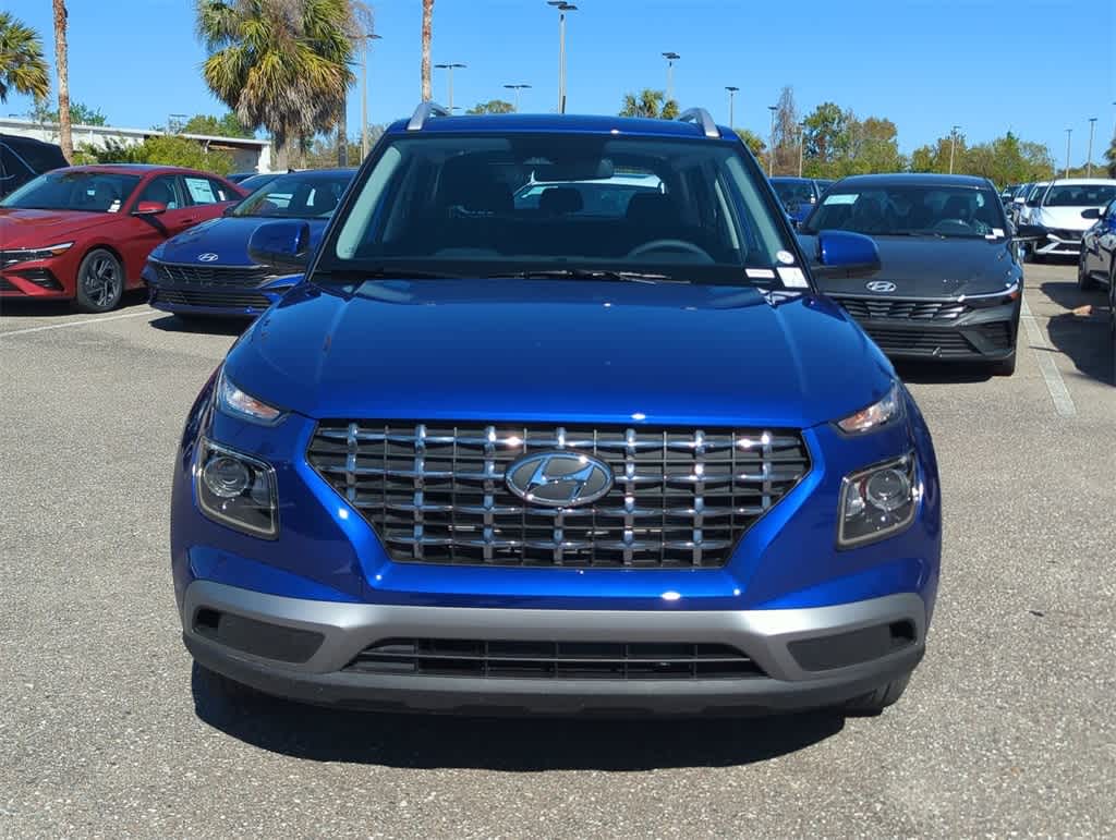 Thumbnail: 2025 Hyundai Venue - 9