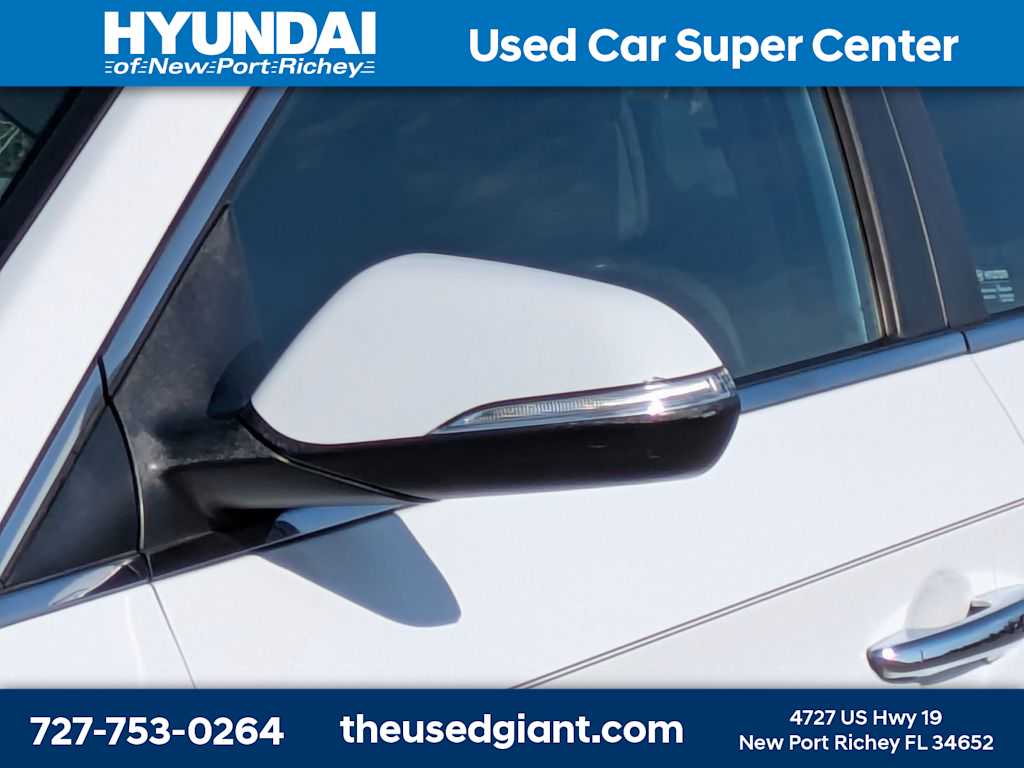 Thumbnail: 2016 Hyundai Sonata - 11