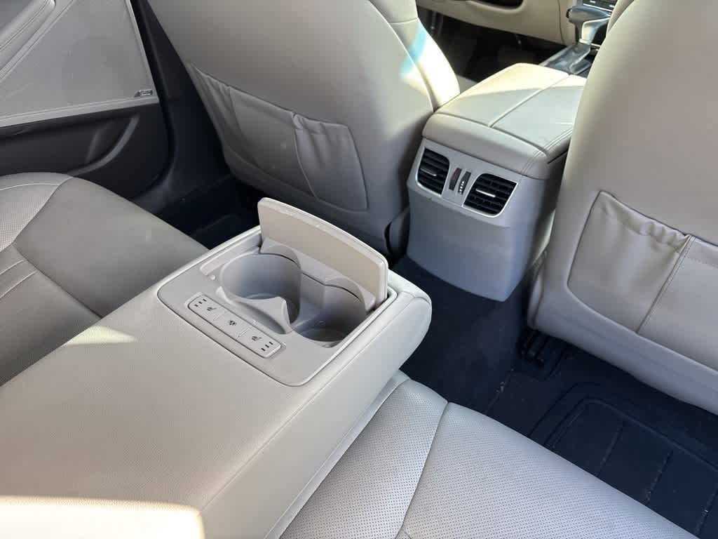 Thumbnail: 2018 Genesis G80 - 11