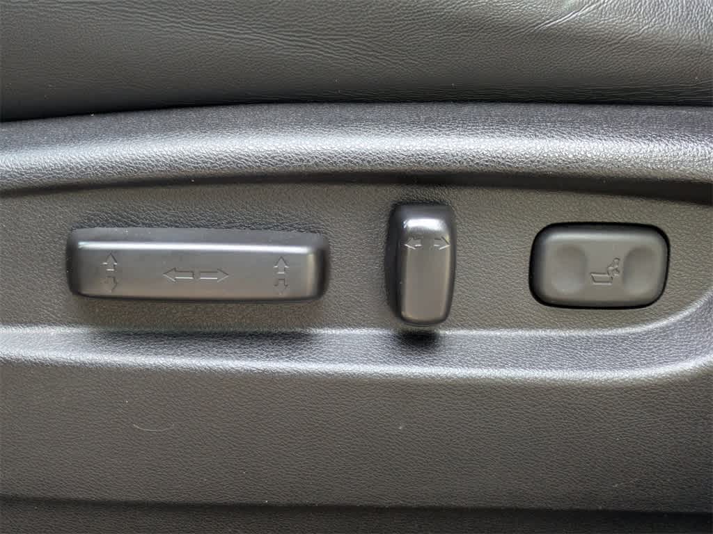 Thumbnail: 2017 Acura MDX - 25