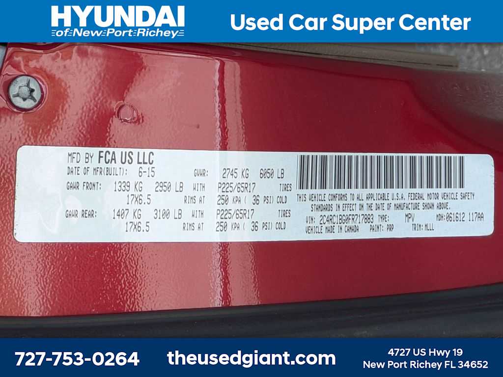 Thumbnail: 2015 Chrysler Town & Country - 38