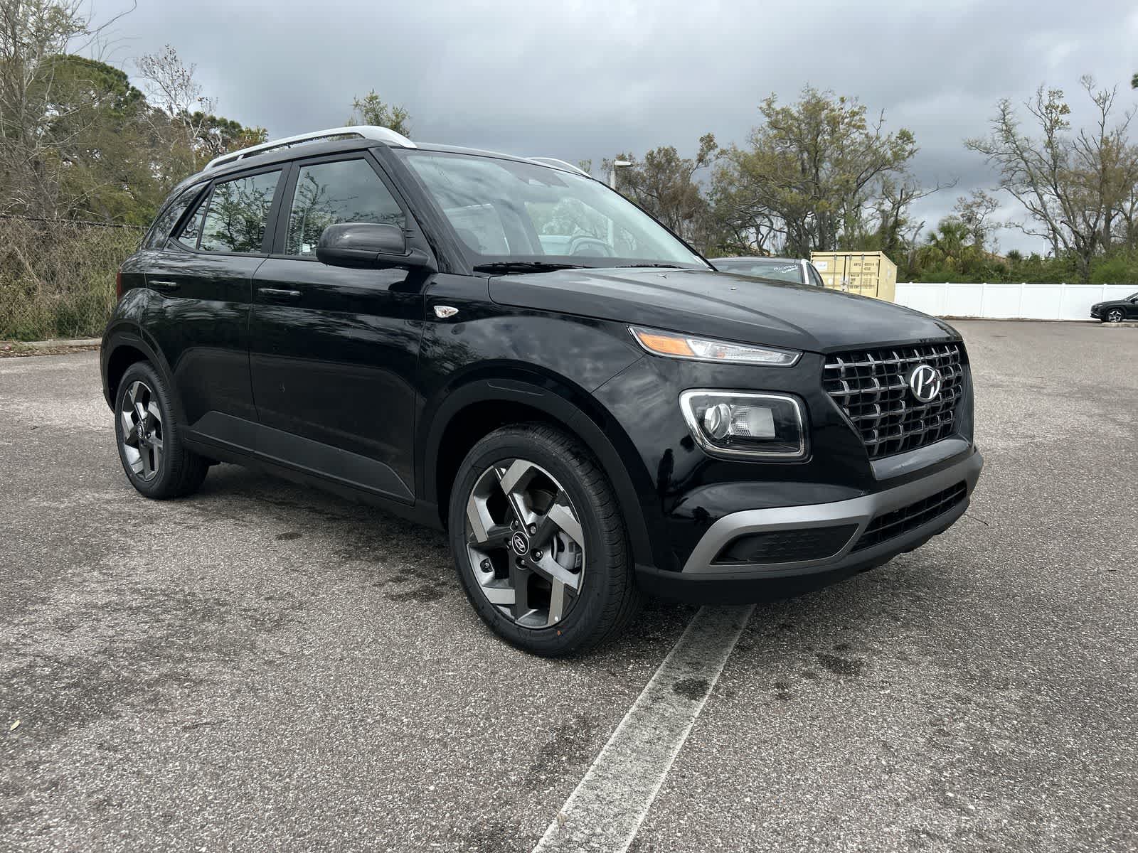 2025 Hyundai Venue SEL 8