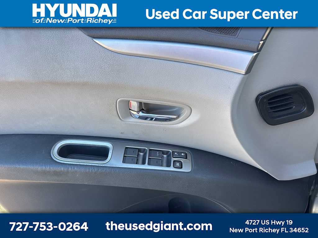 Thumbnail: 2007 Subaru Tribeca - 11