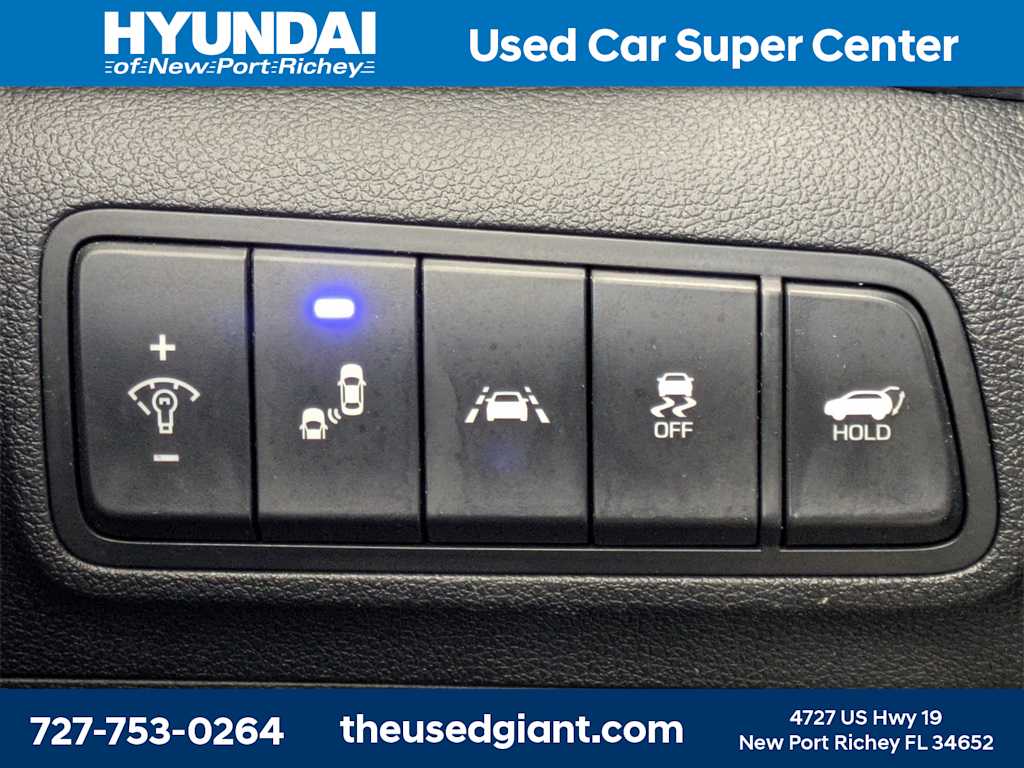 Thumbnail: 2021 Hyundai Tucson - 32