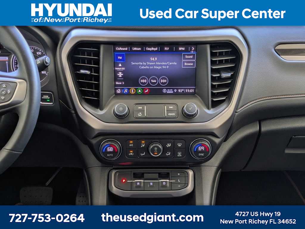 Thumbnail: 2023 GMC Acadia - 25