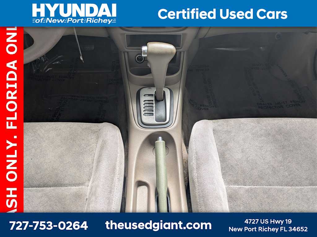 Thumbnail: 2003 Nissan Sentra - 17