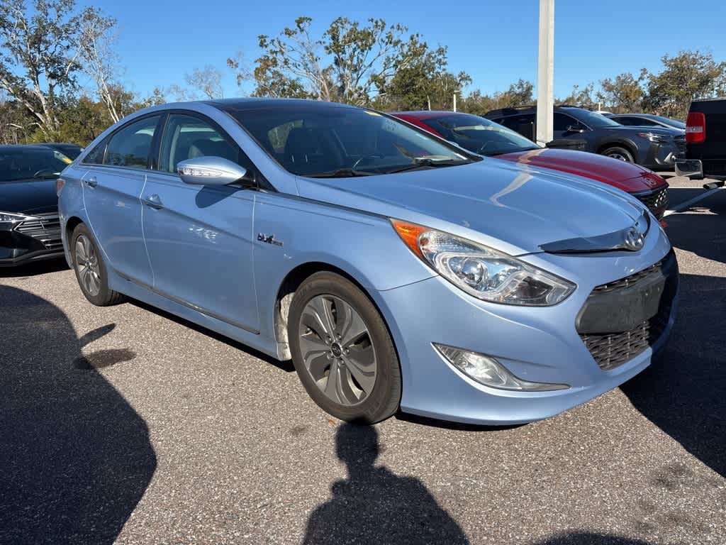 Thumbnail: 2013 Hyundai Sonata - 4