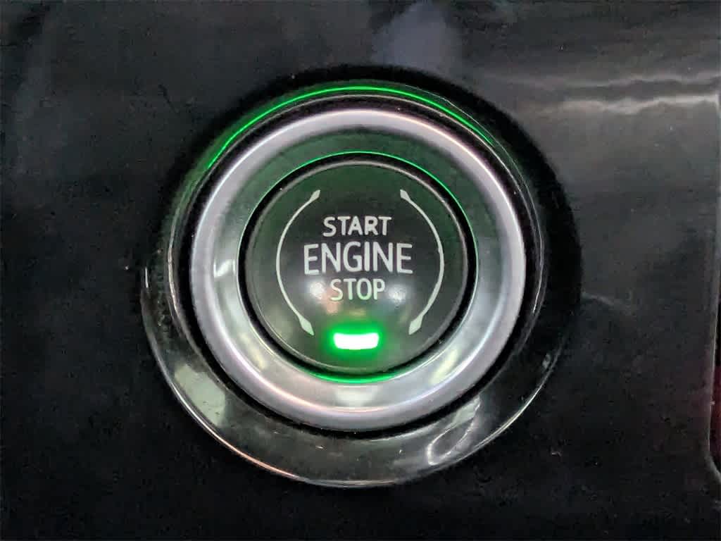 Thumbnail: 2022 Chevrolet Silverado 1500 - 35