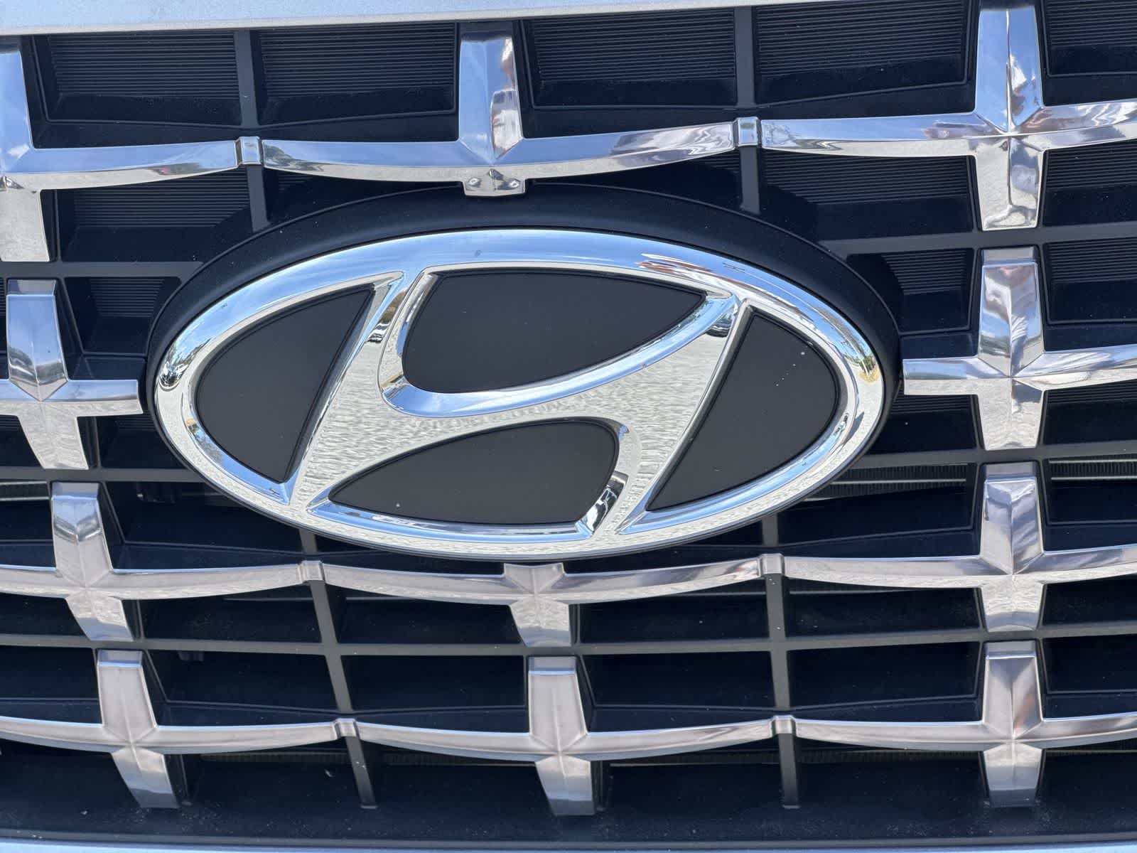 2025 Hyundai Venue SEL 11