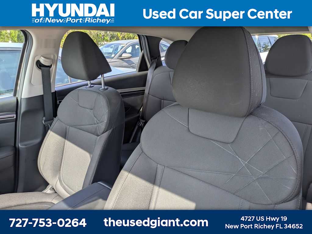 Thumbnail: 2022 Hyundai Tucson - 3
